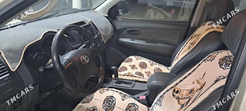 Toyota Hilux 2012 - 330 000 TMT - Esenguly - img 4