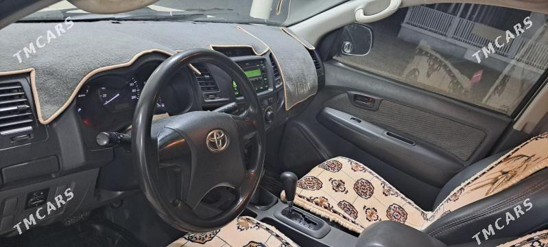 Toyota Hilux 2012 - 330 000 TMT - Esenguly - img 2