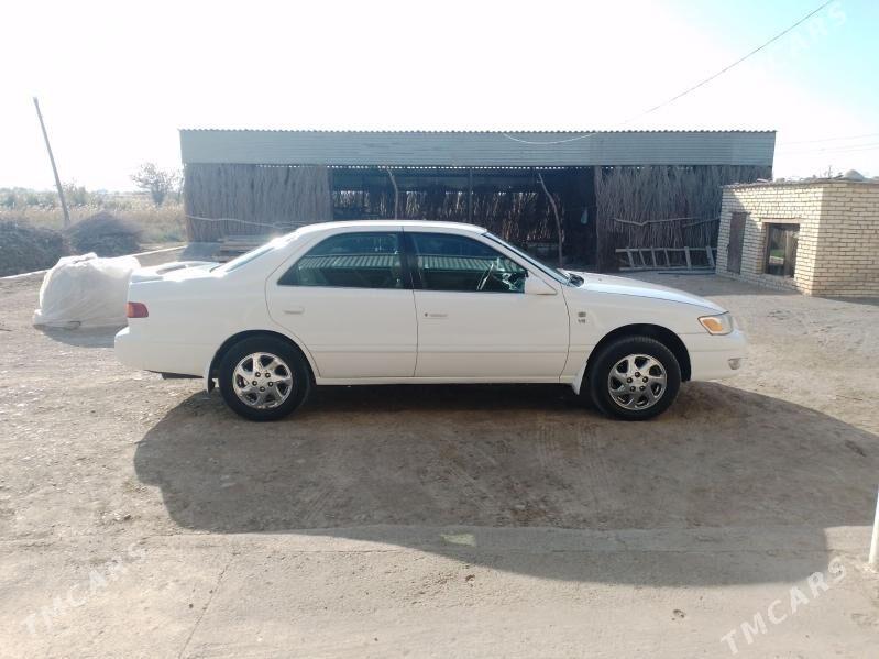 Toyota Camry 1999 - 145 000 TMT - Мары - img 6