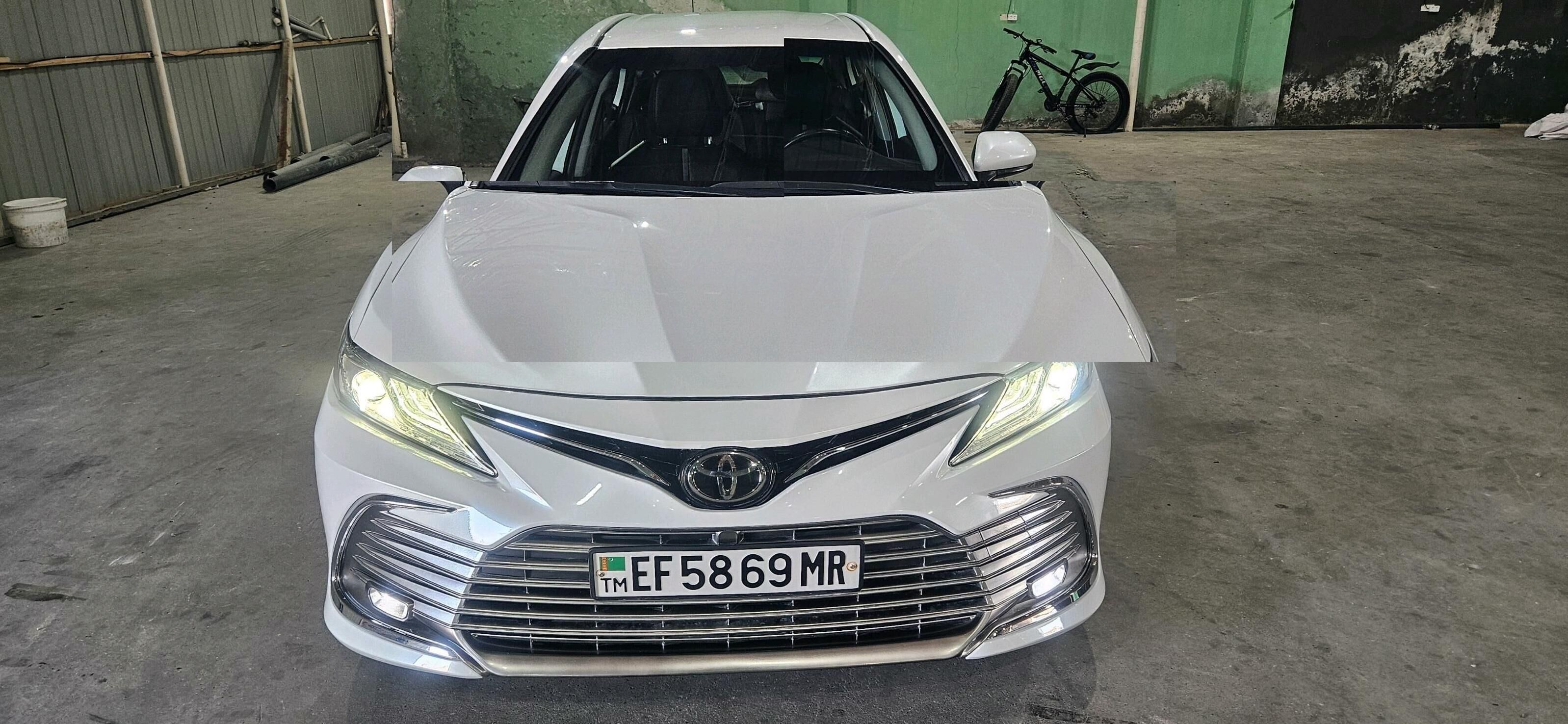 Toyota Camry 2021 - 315 000 TMT - Baýramaly - img 9