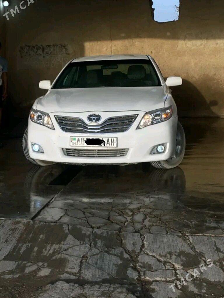 Toyota Camry 2010 - 200 000 TMT - Kaka - img 1