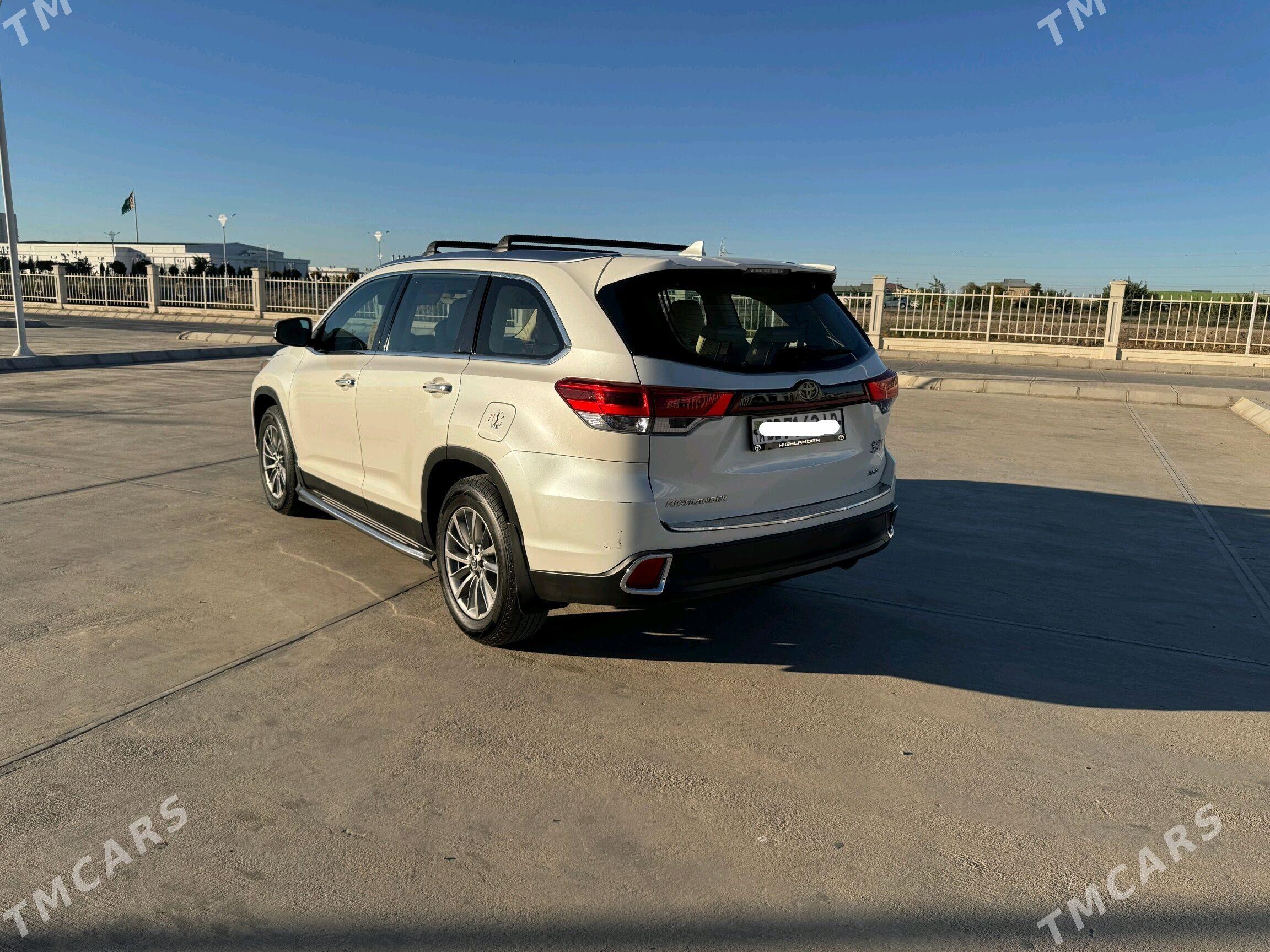 Toyota Highlander 2019 - 470 000 TMT - Туркменабат - img 6