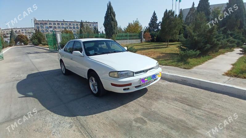 Toyota Camry 1993 - 94 000 TMT - Sakarçäge - img 1