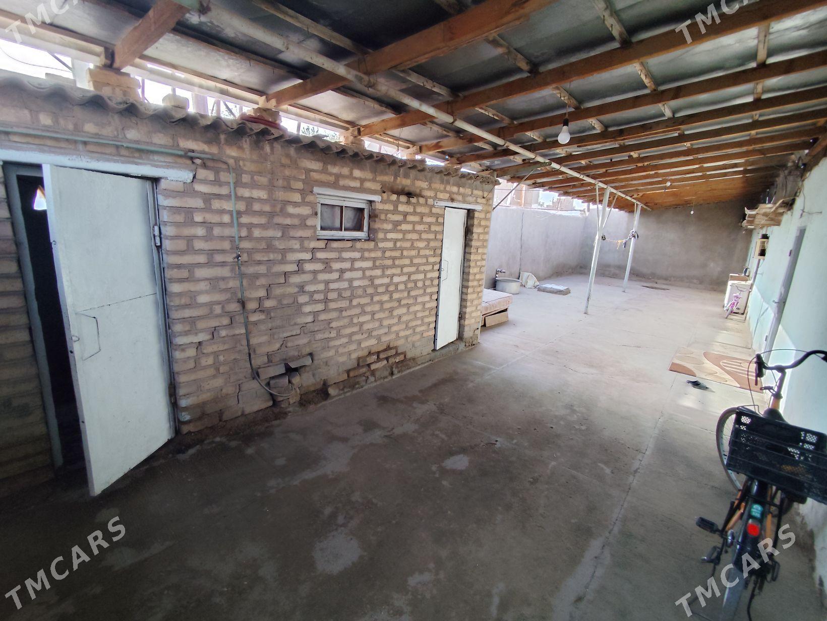 Jay - Sarahs - img 5