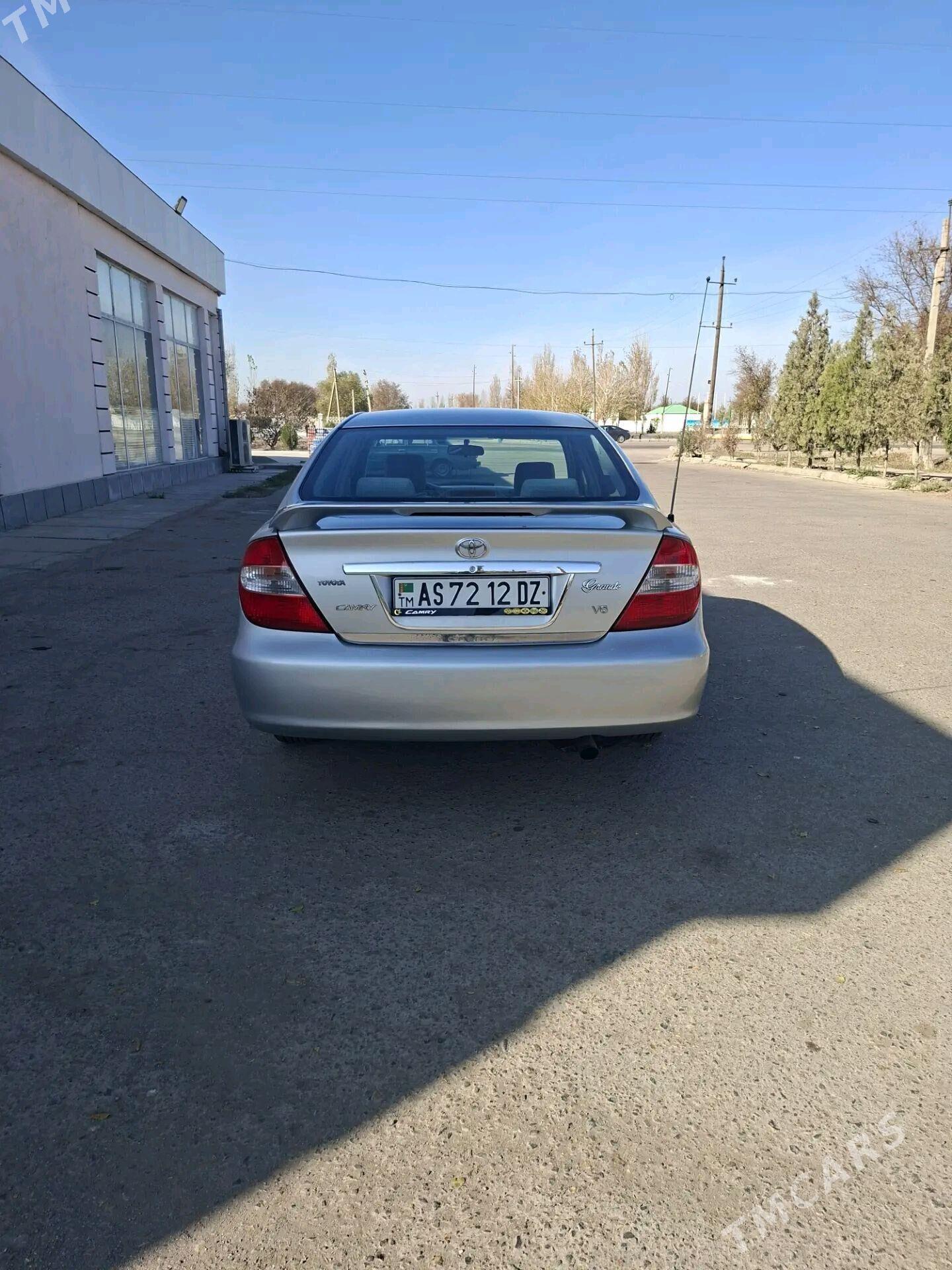 Toyota Camry 2003 - 199 000 TMT - Губадаг - img 5