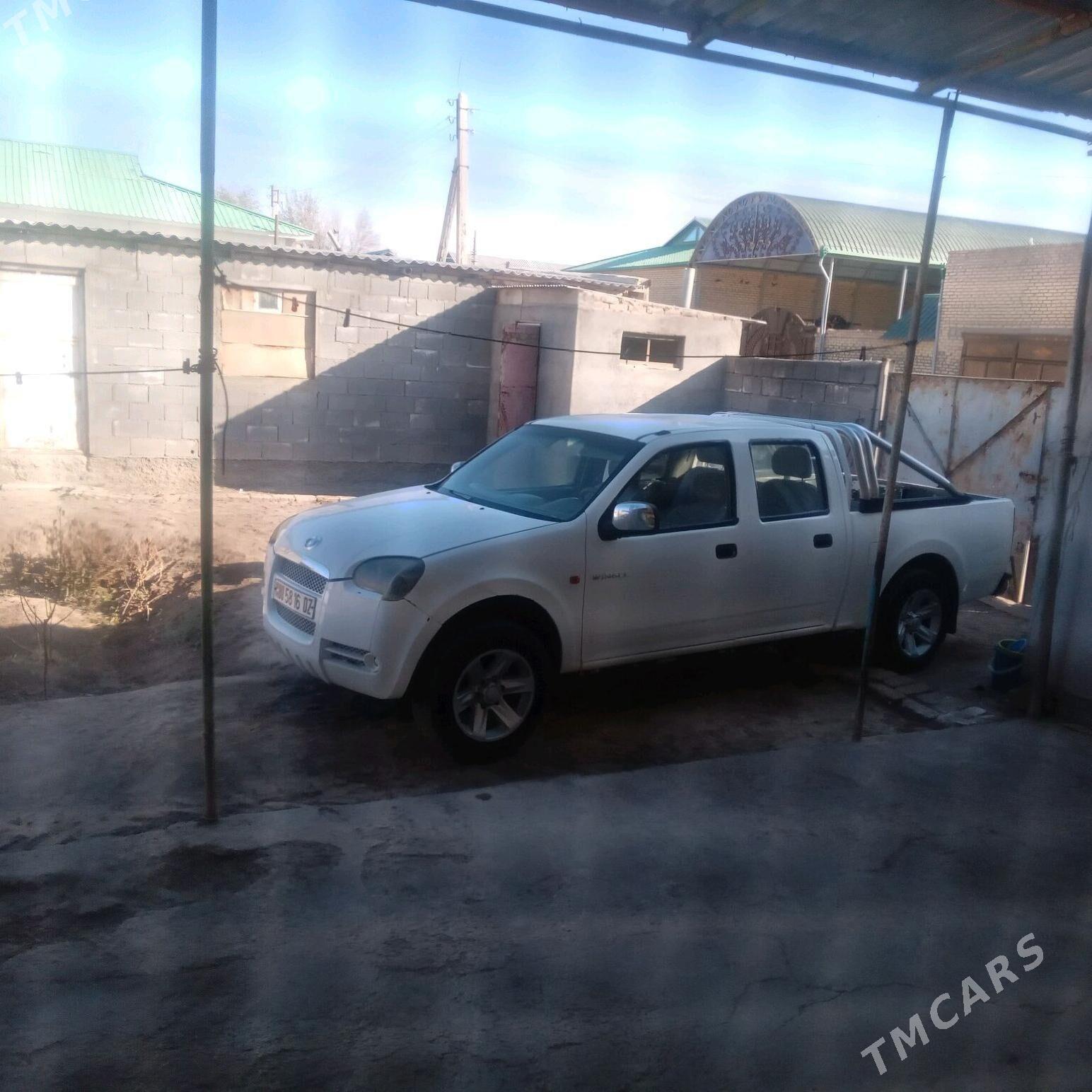 Toyota Hilux 2011 - 115 000 TMT - Daşoguz - img 3