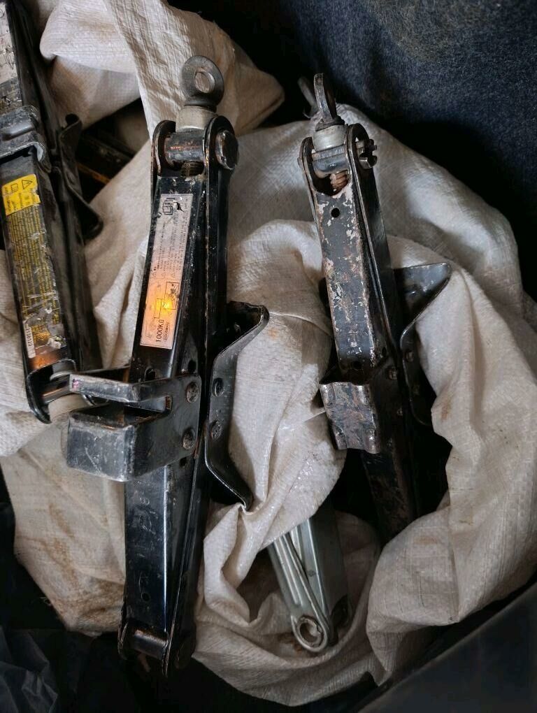 Zapçaslar Angar 10 000 TMT - Туркменгала - img 1