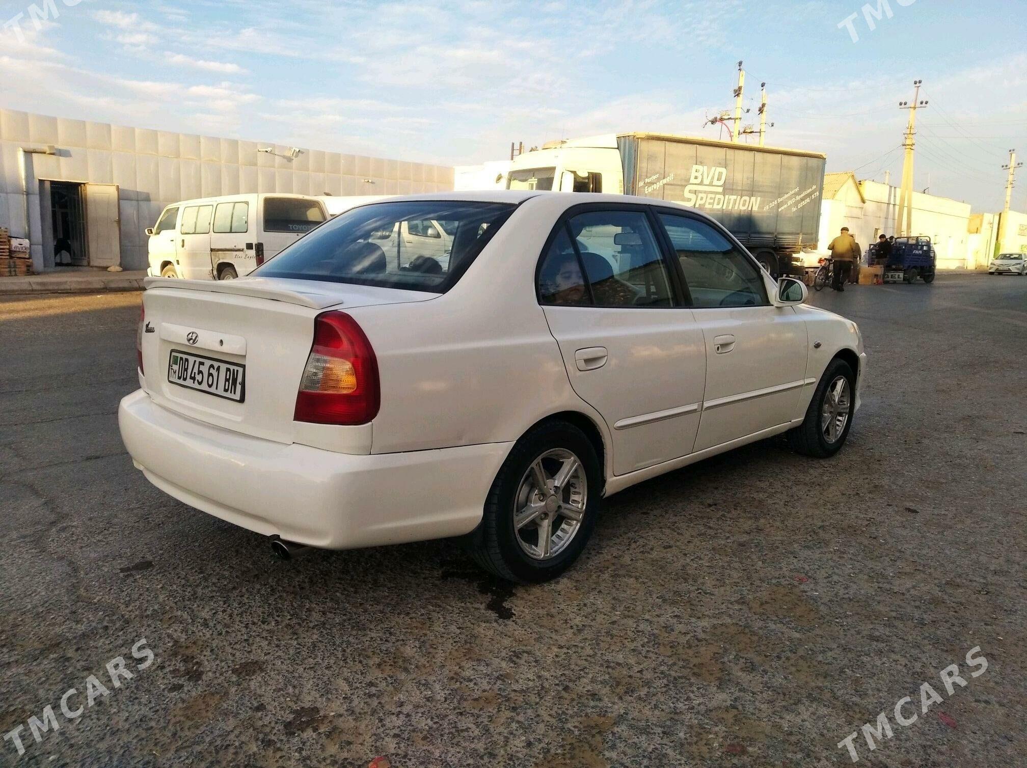 Hyundai Accent 1999 - 50 000 TMT - Гызыларбат - img 2