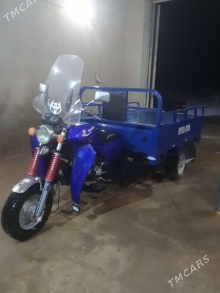 Fekon FK150-8G 2014 - 25 000 TMT - Дянев - img 1