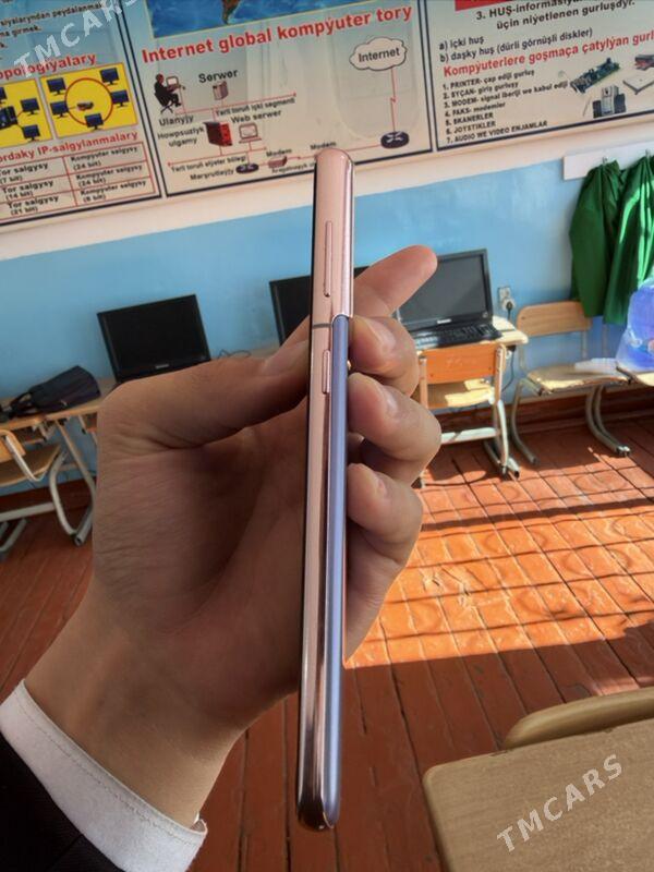 SAMSUNG S21 - Мары - img 7