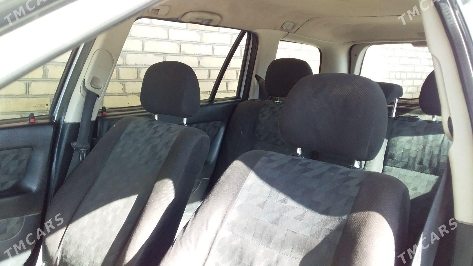 Opel Astra 2001 - 70 000 TMT - Сакар - img 8