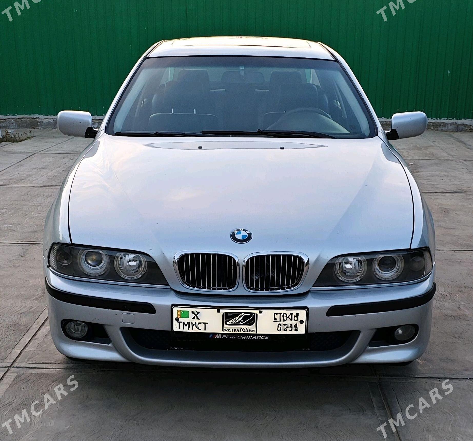 BMW E39 2002 - 110 000 TMT - Aşgabat - img 1
