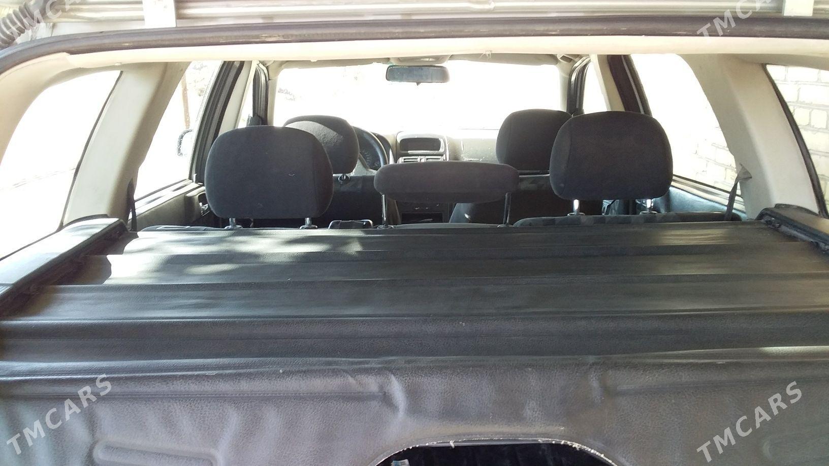 Opel Astra 2001 - 70 000 TMT - Сакар - img 4