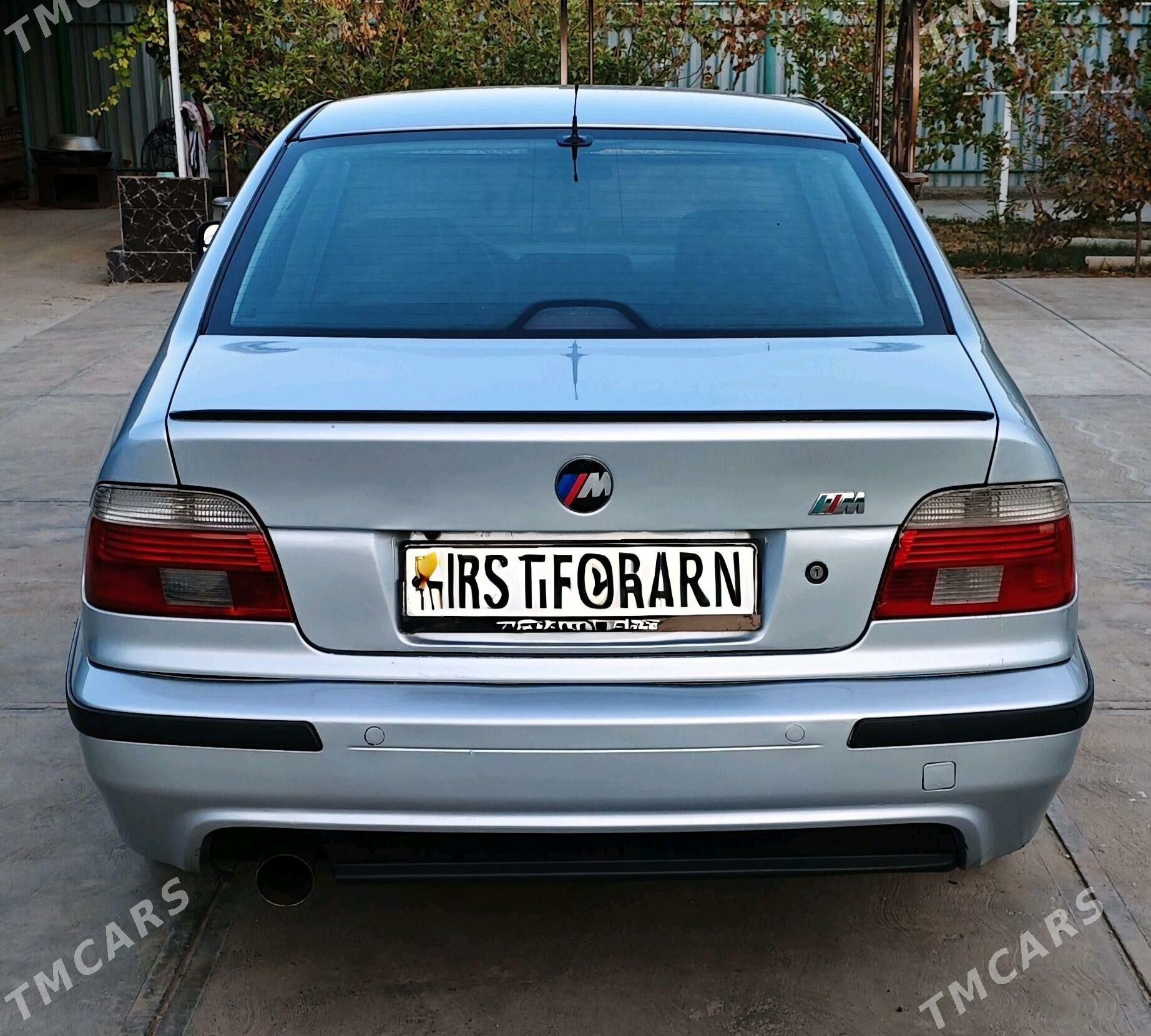 BMW E39 2002 - 110 000 TMT - Aşgabat - img 3