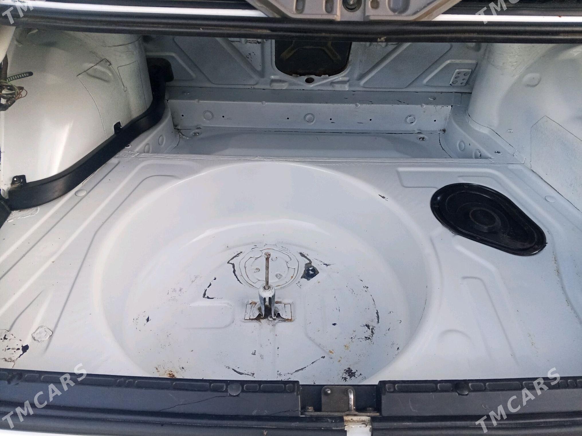 BMW 525 1989 - 65 000 TMT - Гёкдепе - img 8