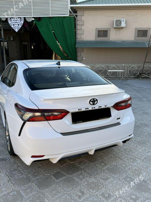 Toyota Camry 2023 - 295 000 TMT - Ашхабад - img 4