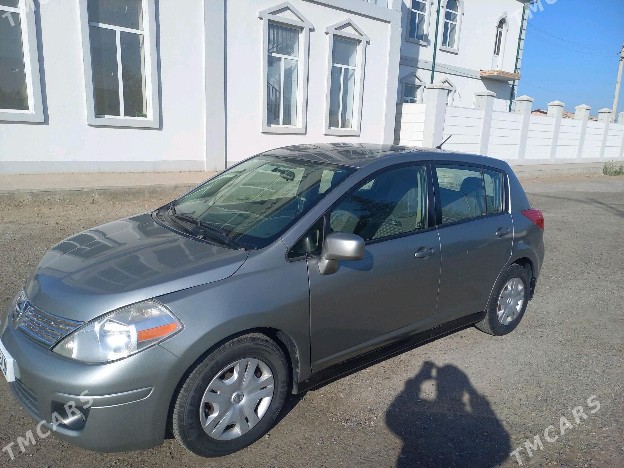 Nissan Versa 2012 - 112 000 TMT - Türkmenabat - img 2