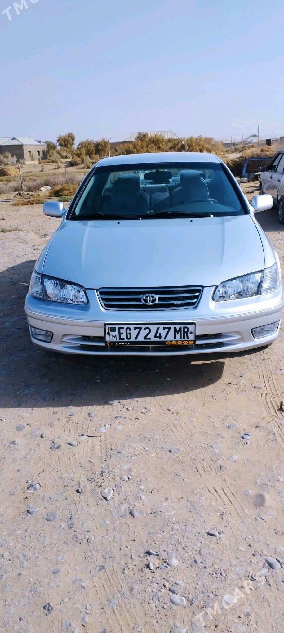 Toyota Camry 2001 - 150 000 TMT - Ýolöten - img 2