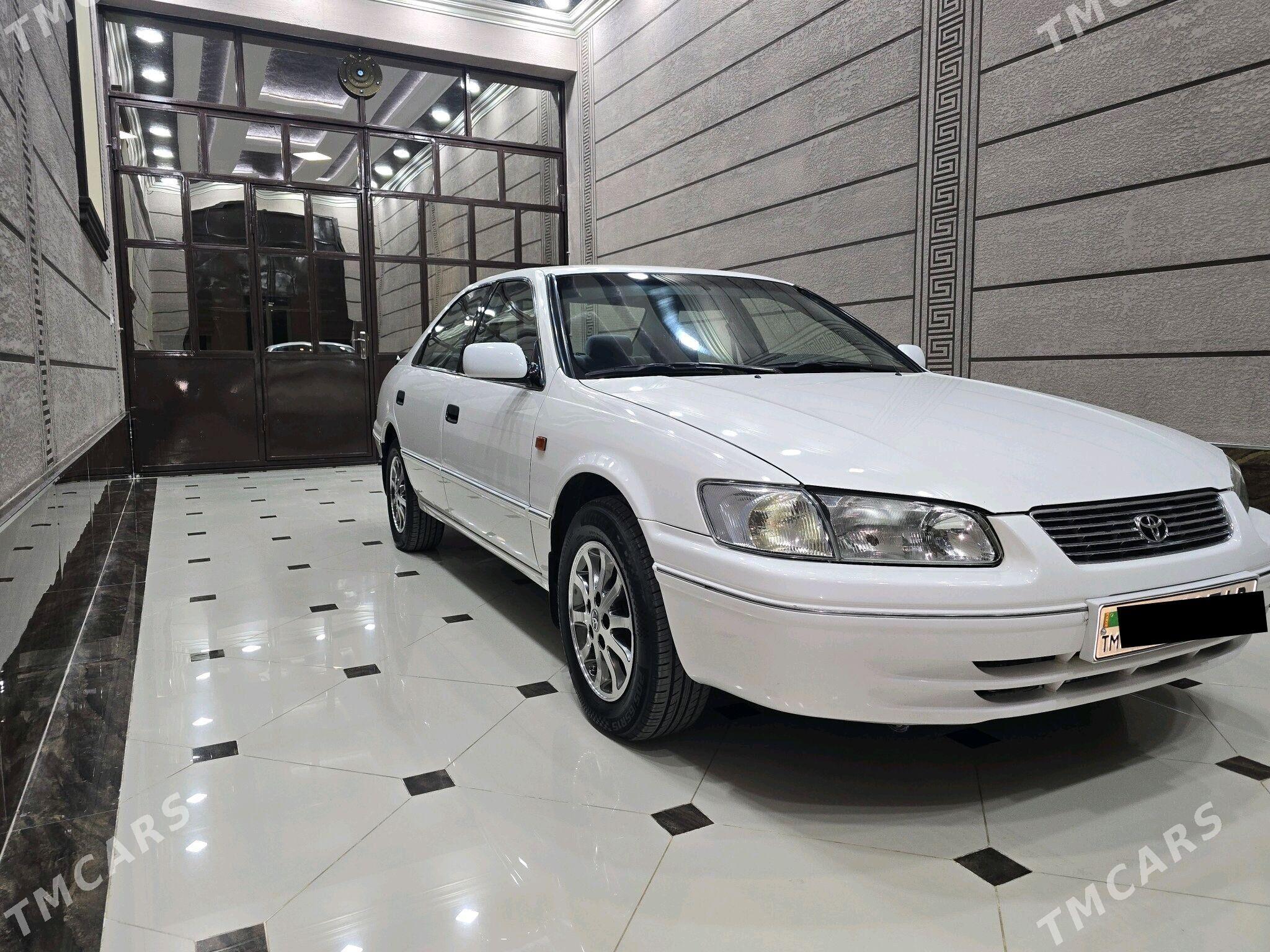 Toyota Camry 1998 - 200 000 TMT - Туркменабат - img 1
