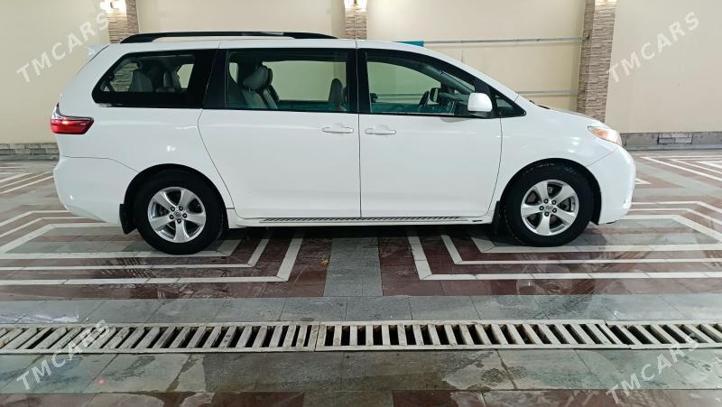 Toyota Sienna 2017 - 355 000 TMT - Ашхабад - img 7