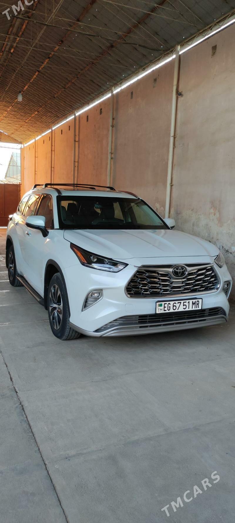 Toyota Highlander 2021 - 600 000 TMT - Baýramaly - img 5