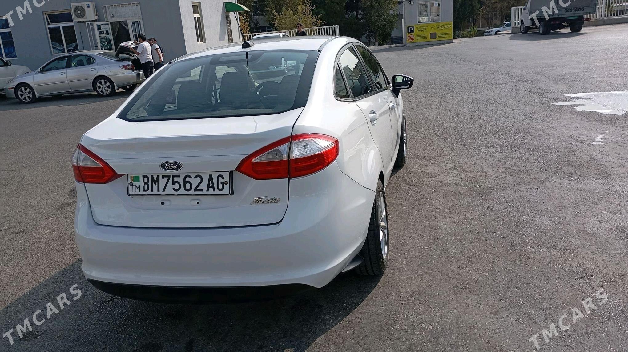 Ford Fiesta 2014 - 115 000 TMT - Ашхабад - img 5