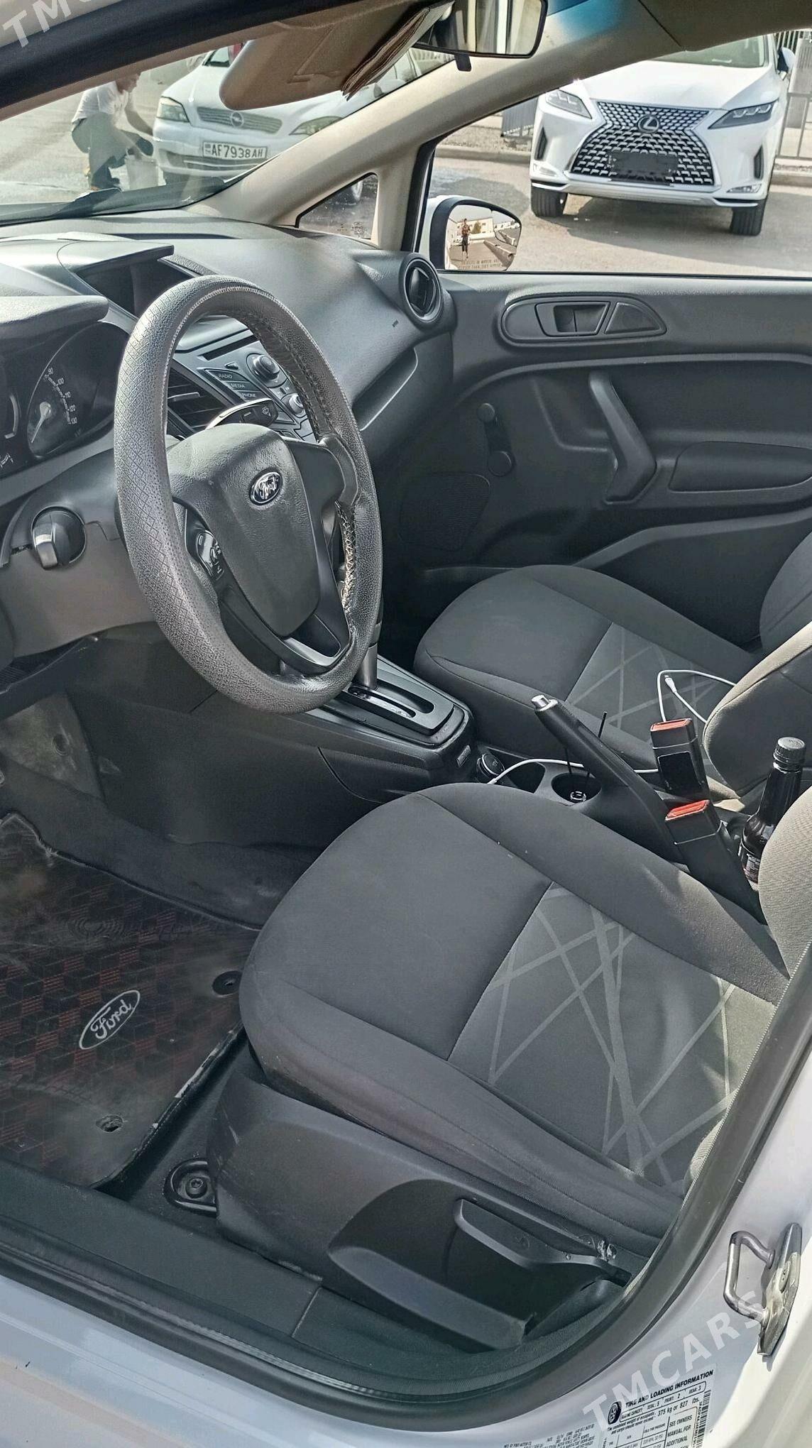 Ford Fiesta 2014 - 115 000 TMT - Ашхабад - img 7