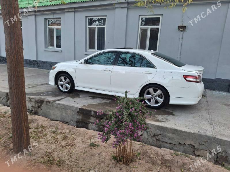 Toyota Camry 2010 - 225 000 TMT - 30 mkr - img 1
