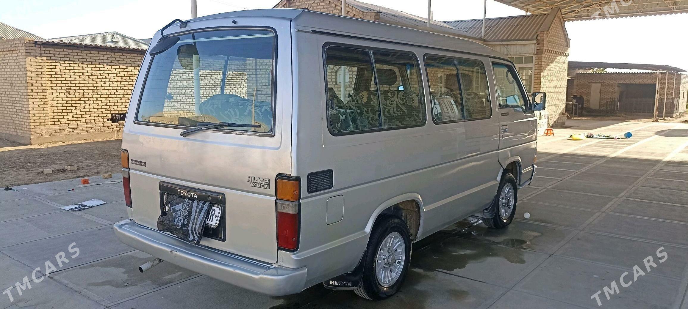 Toyota Hiace 1989 - 50 000 TMT - Sakarçäge - img 2