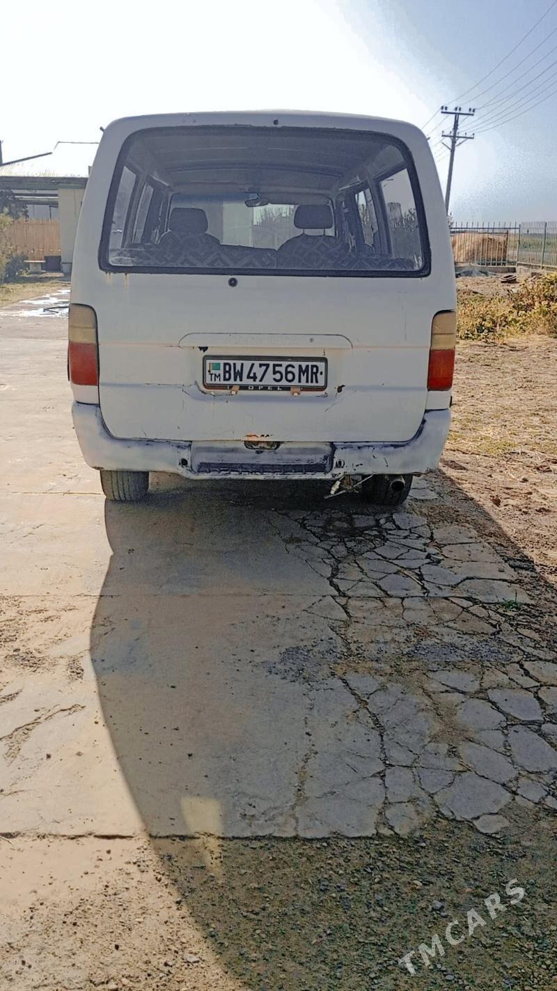 Toyota Hiace 1992 - 70 000 TMT - Oguz han - img 3
