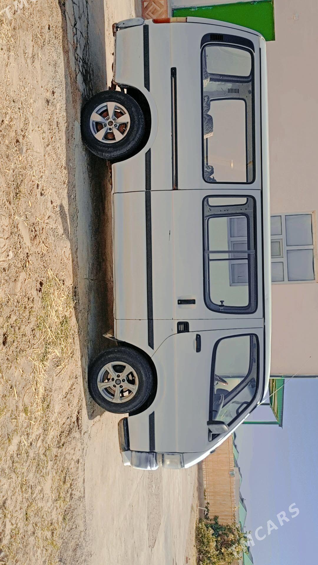 Toyota Hiace 1992 - 70 000 TMT - Oguz han - img 2