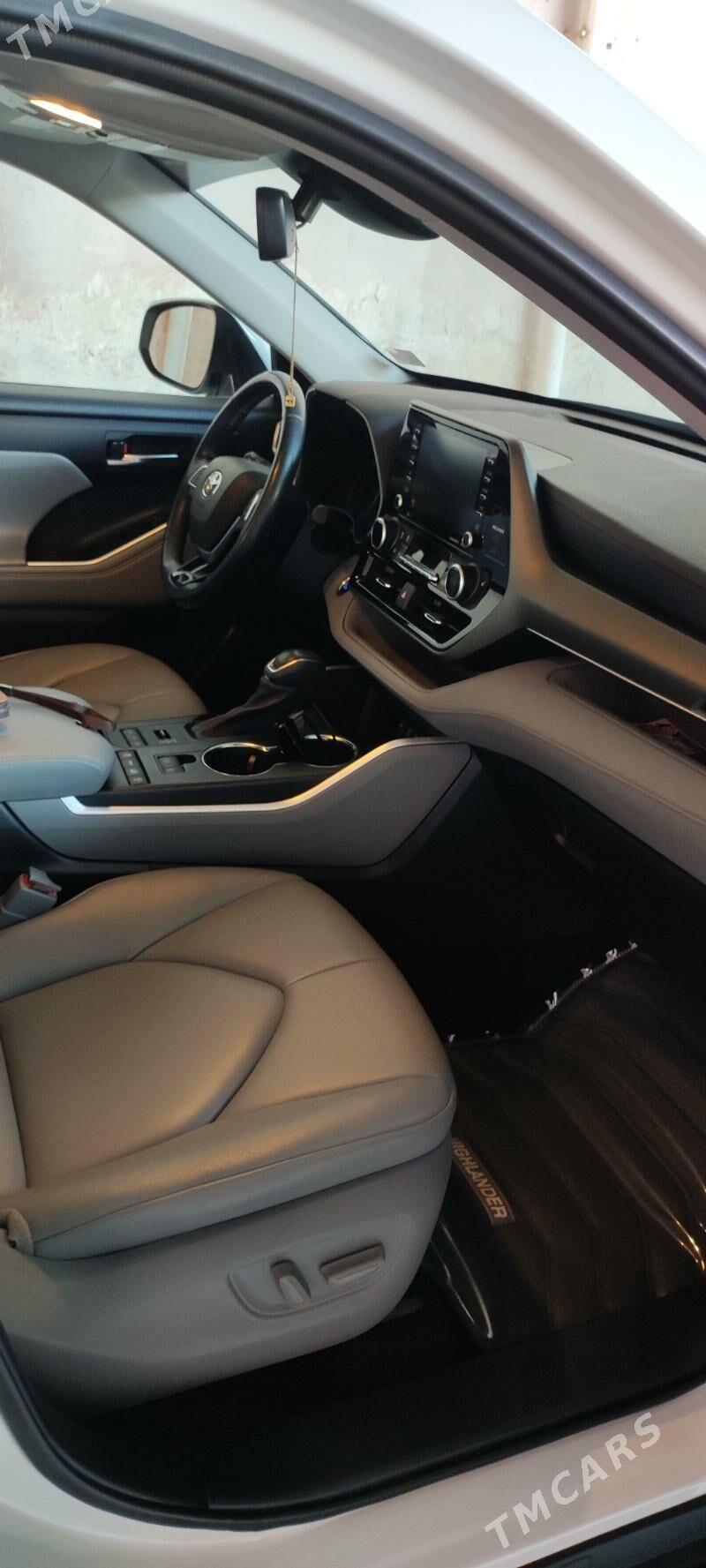 Toyota Highlander 2021 - 600 000 TMT - Baýramaly - img 6