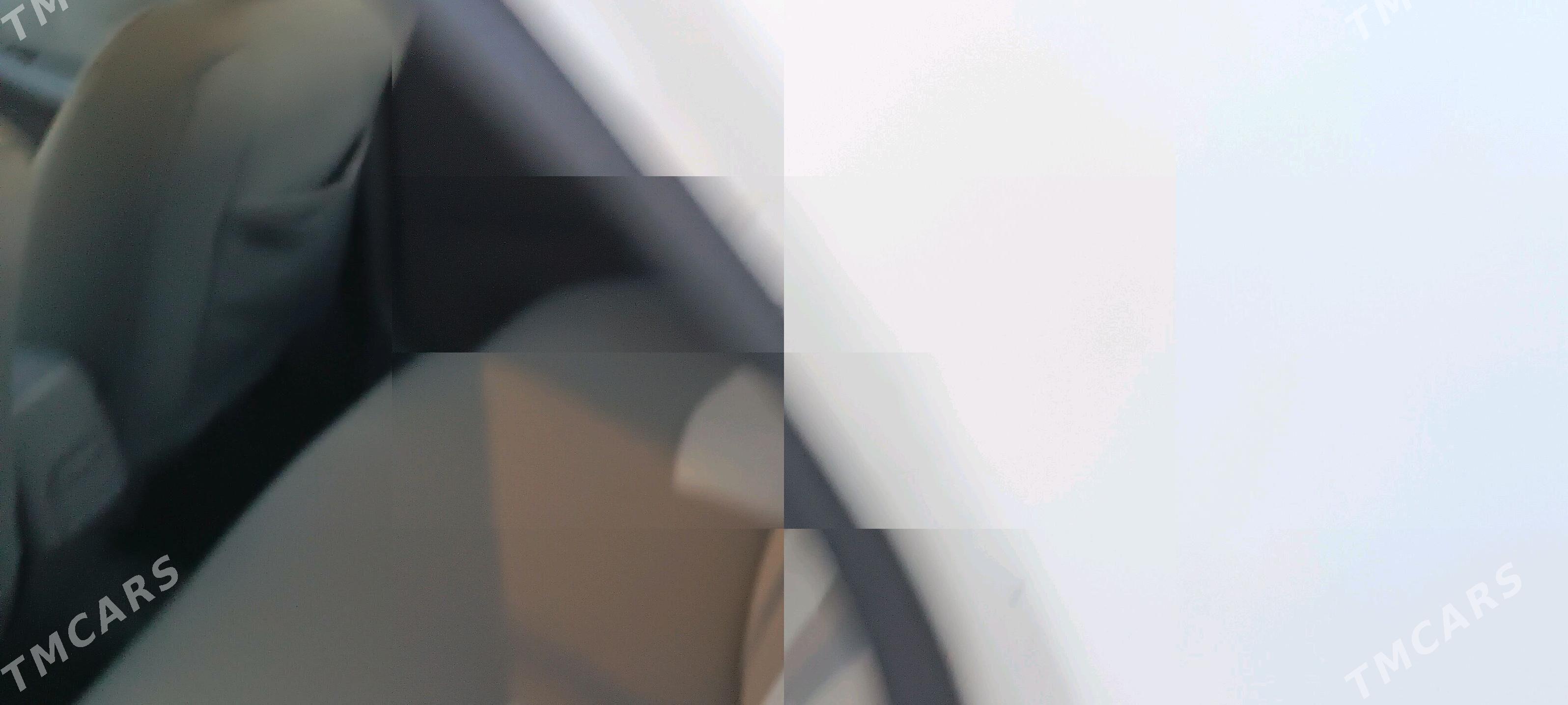 Toyota Corolla 2001 - 100 000 TMT - Balkanabat - img 6