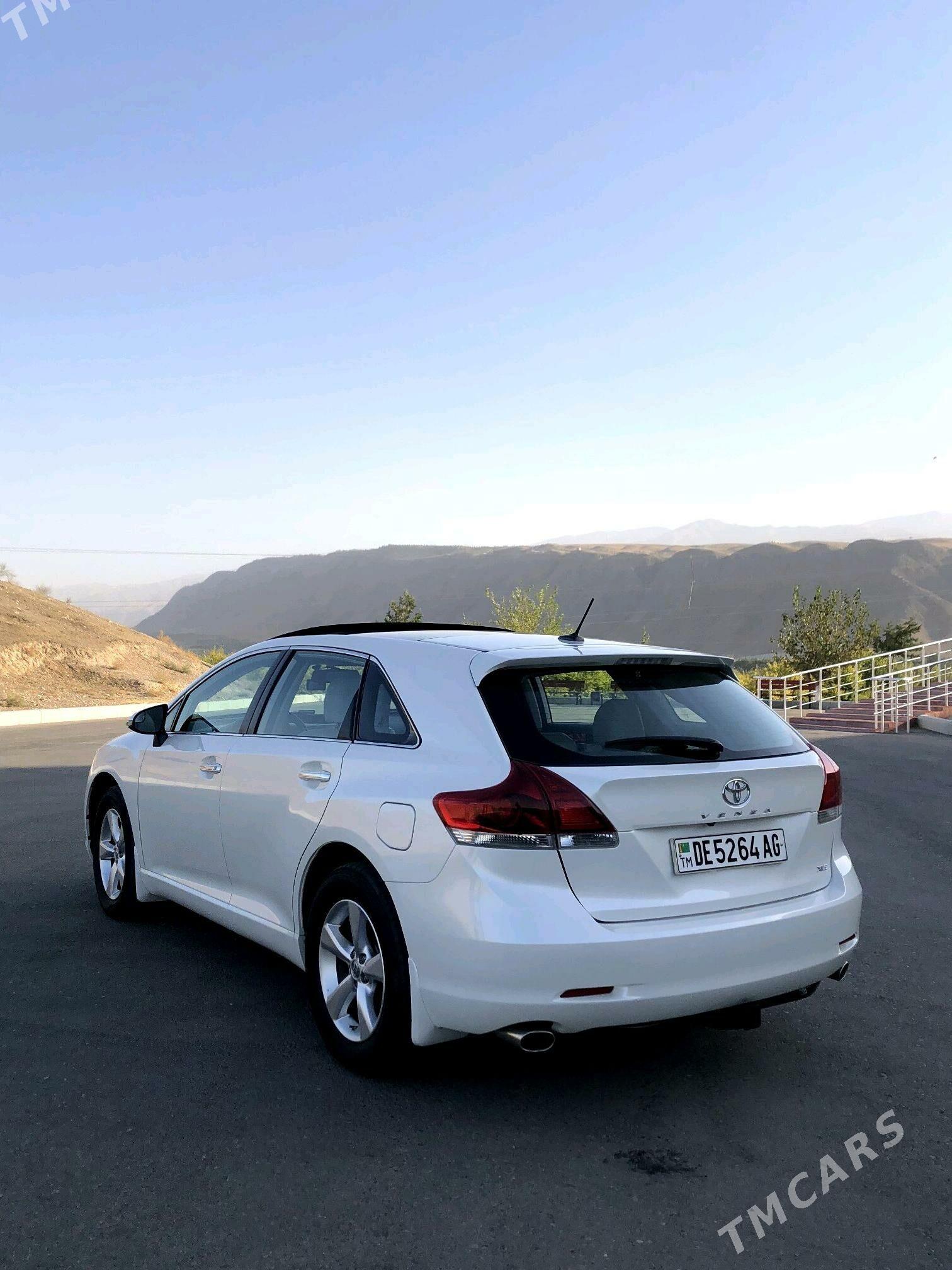 Toyota Venza 2015 - 250 000 TMT - Багир - img 7