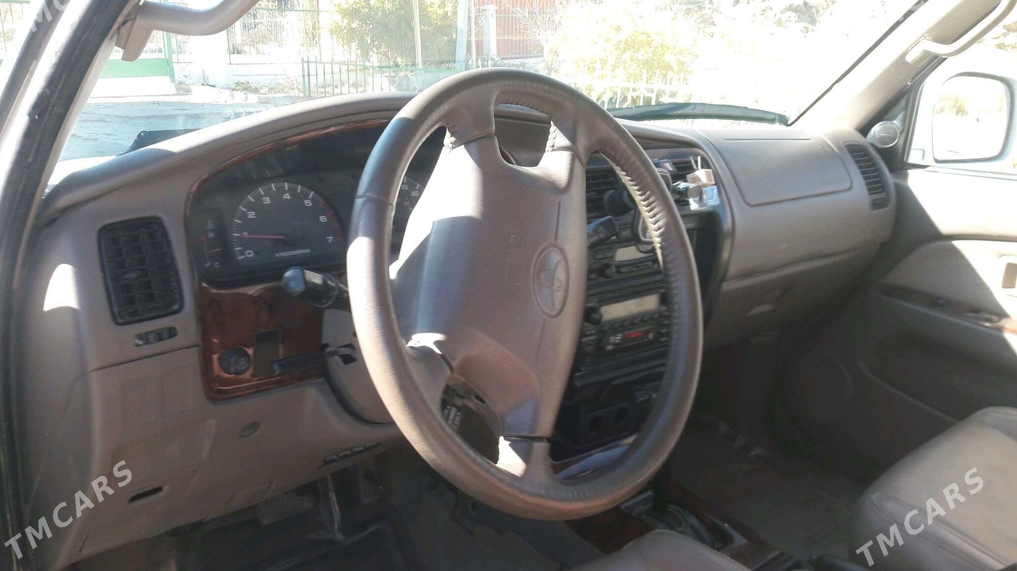 Toyota 4Runner 2000 - 130 000 TMT - Махтумкули - img 5