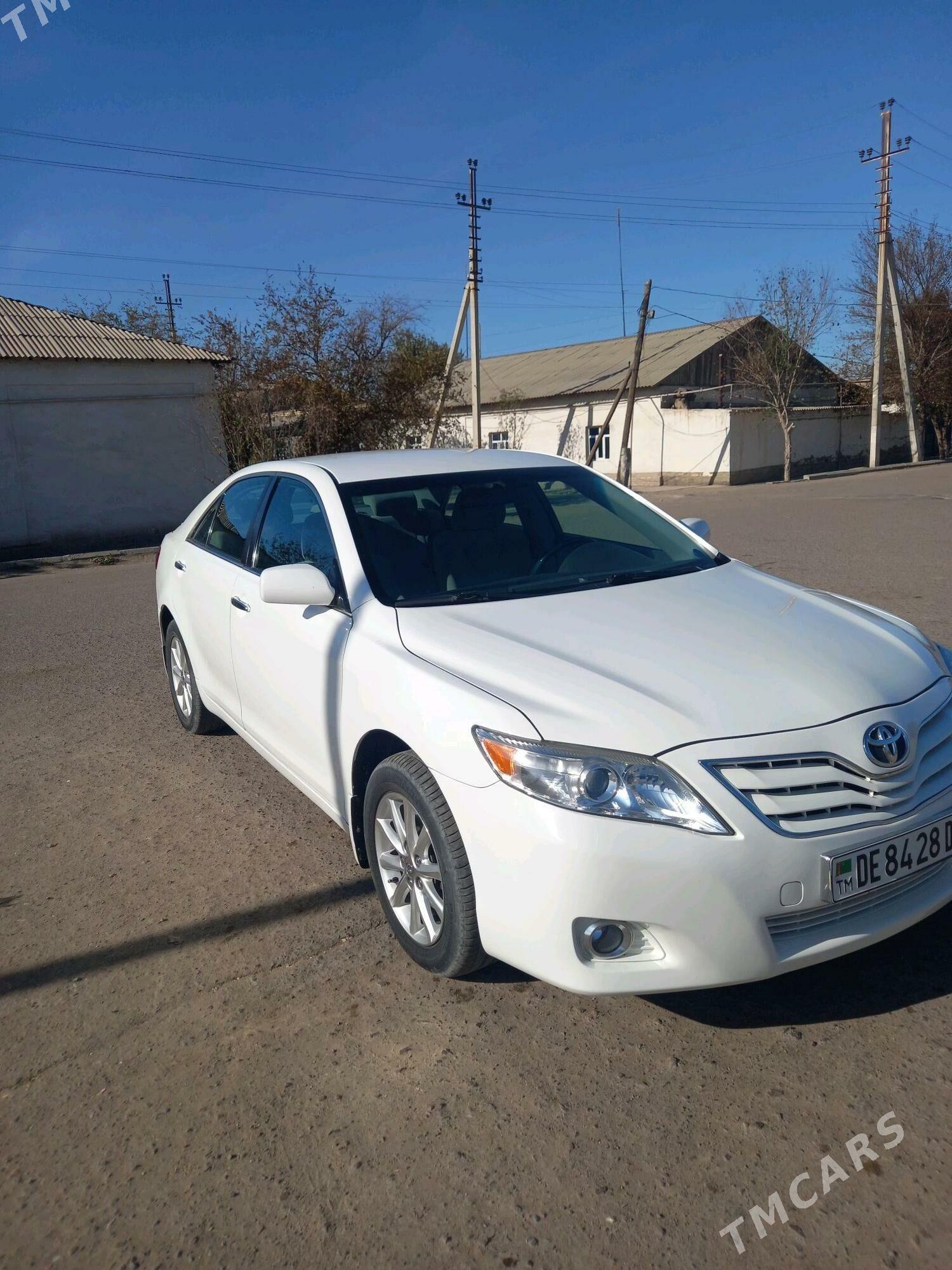 Toyota Camry 2010 - 220 000 TMT - Кёнеургенч - img 5