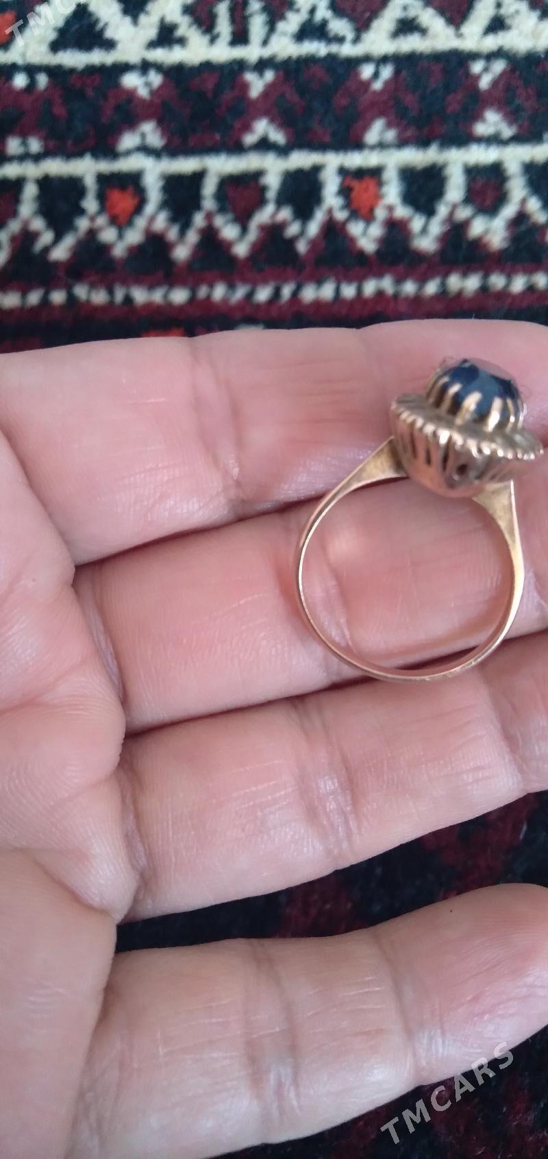 Gyzyl  gadym Ozera ýùzùk - Балканабат - img 2