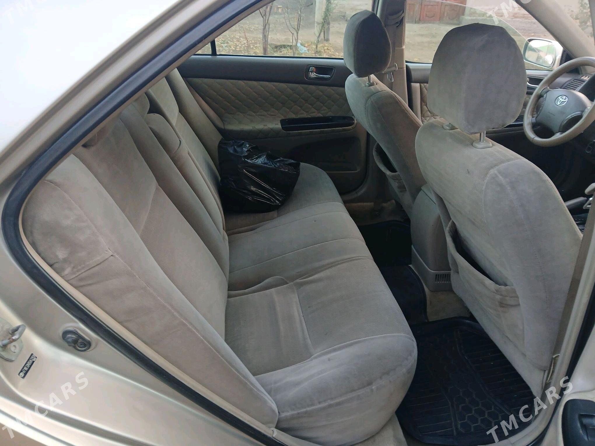 Toyota Camry 2005 - 161 000 TMT - Köneürgenç - img 8