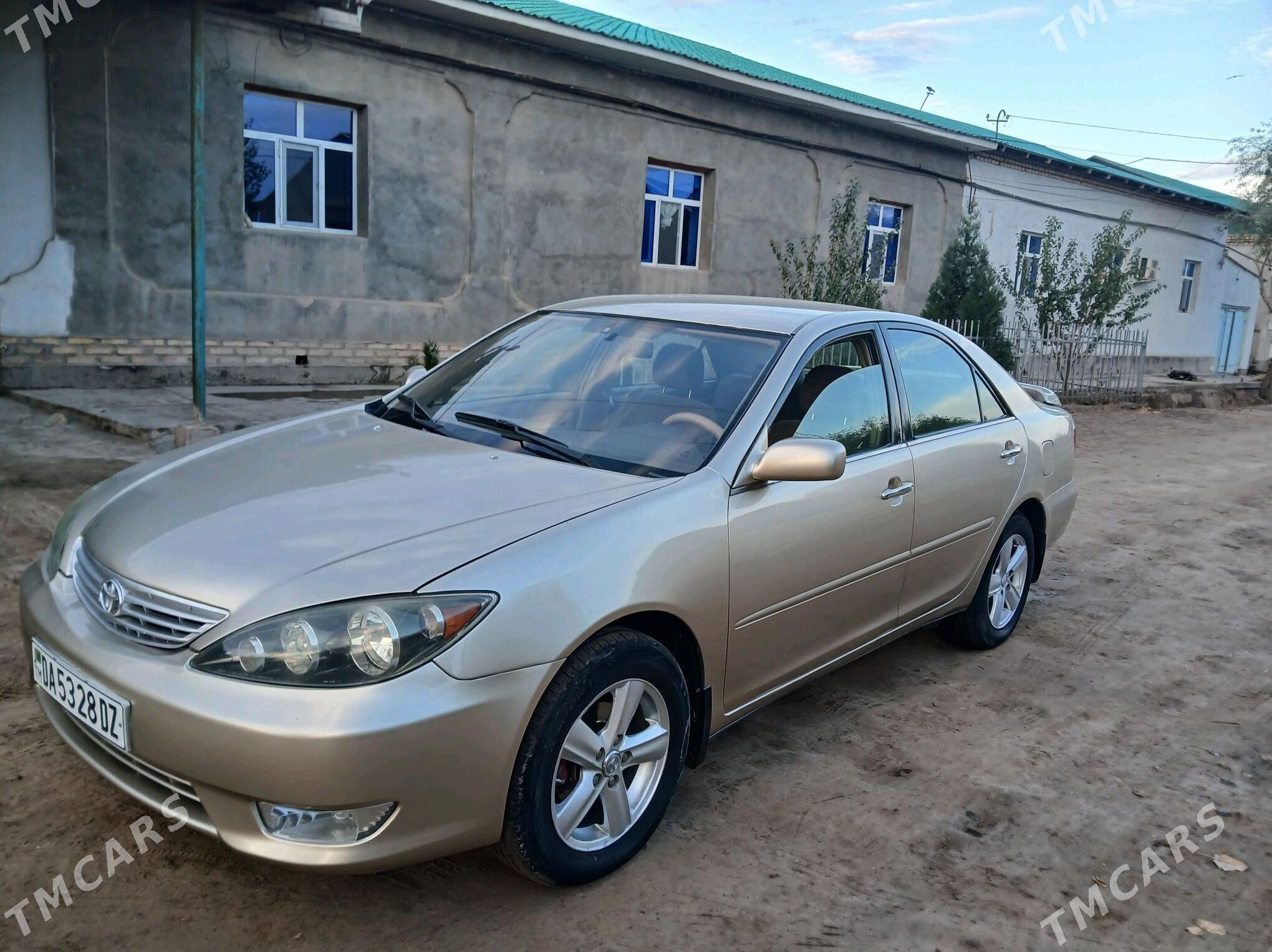 Toyota Camry 2005 - 161 000 TMT - Köneürgenç - img 2