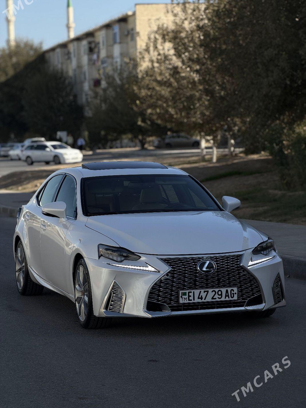 Lexus IS 250 2013 - 295 000 TMT - Howdan "W" - img 1