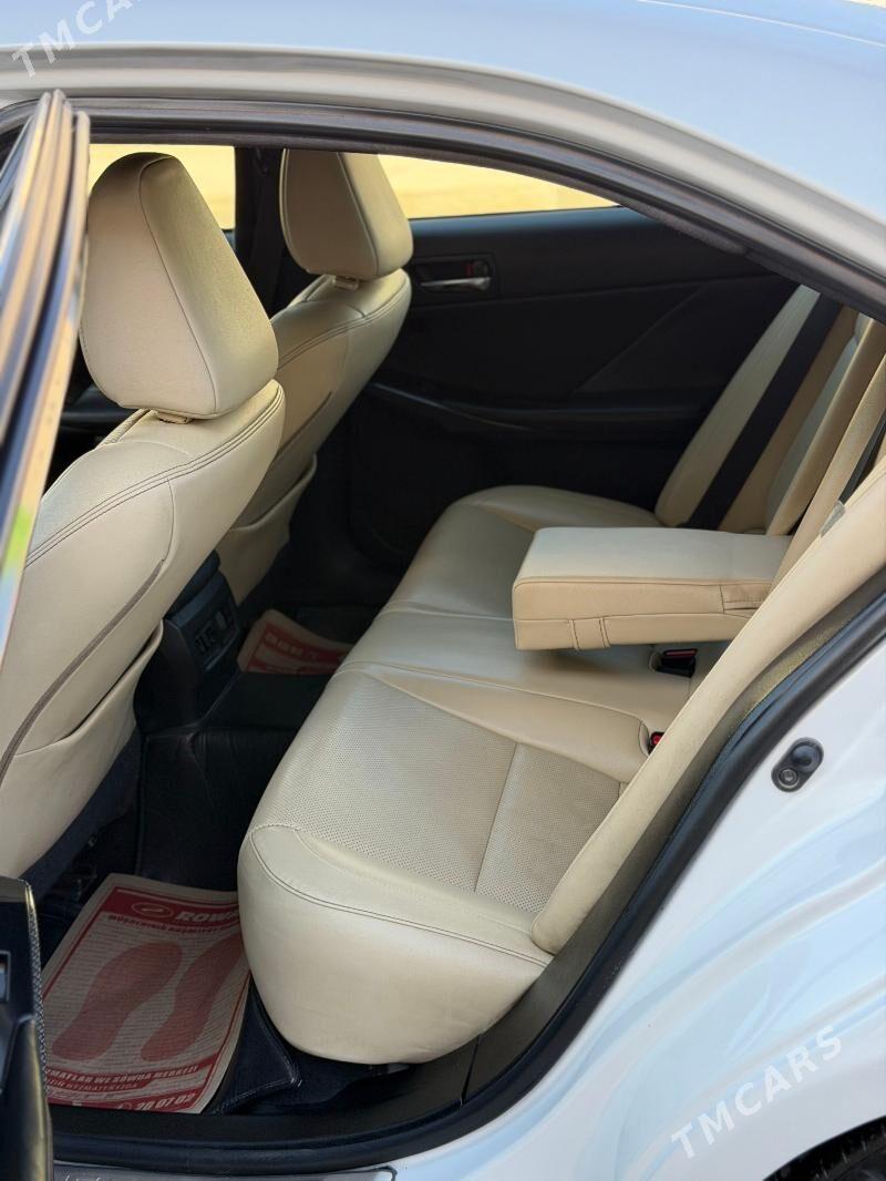 Lexus IS 250 2013 - 295 000 TMT - Howdan "W" - img 6