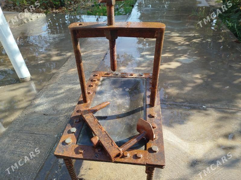 пресс для обуви - Ёлётен - img 2