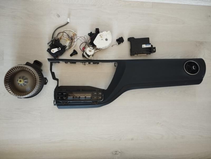 17-19 corolla kilimat zaslonka 1 000 TMT - Ашхабад - img 1