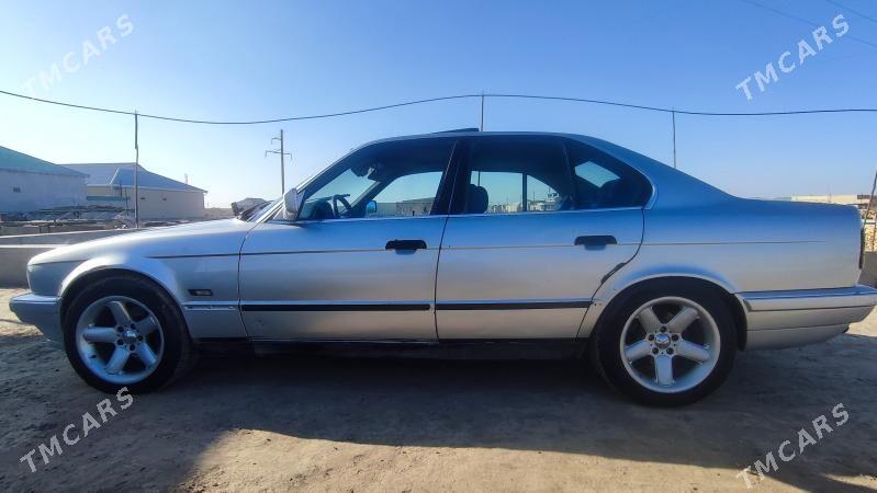 BMW 525 1990 - 40 000 TMT - Farap - img 7