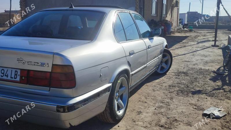 BMW 525 1990 - 40 000 TMT - Farap - img 4