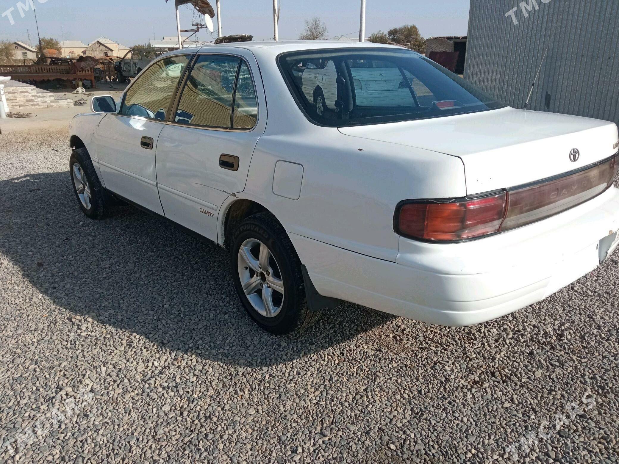 Toyota Camry 1994 - 45 000 TMT - Murgap - img 2