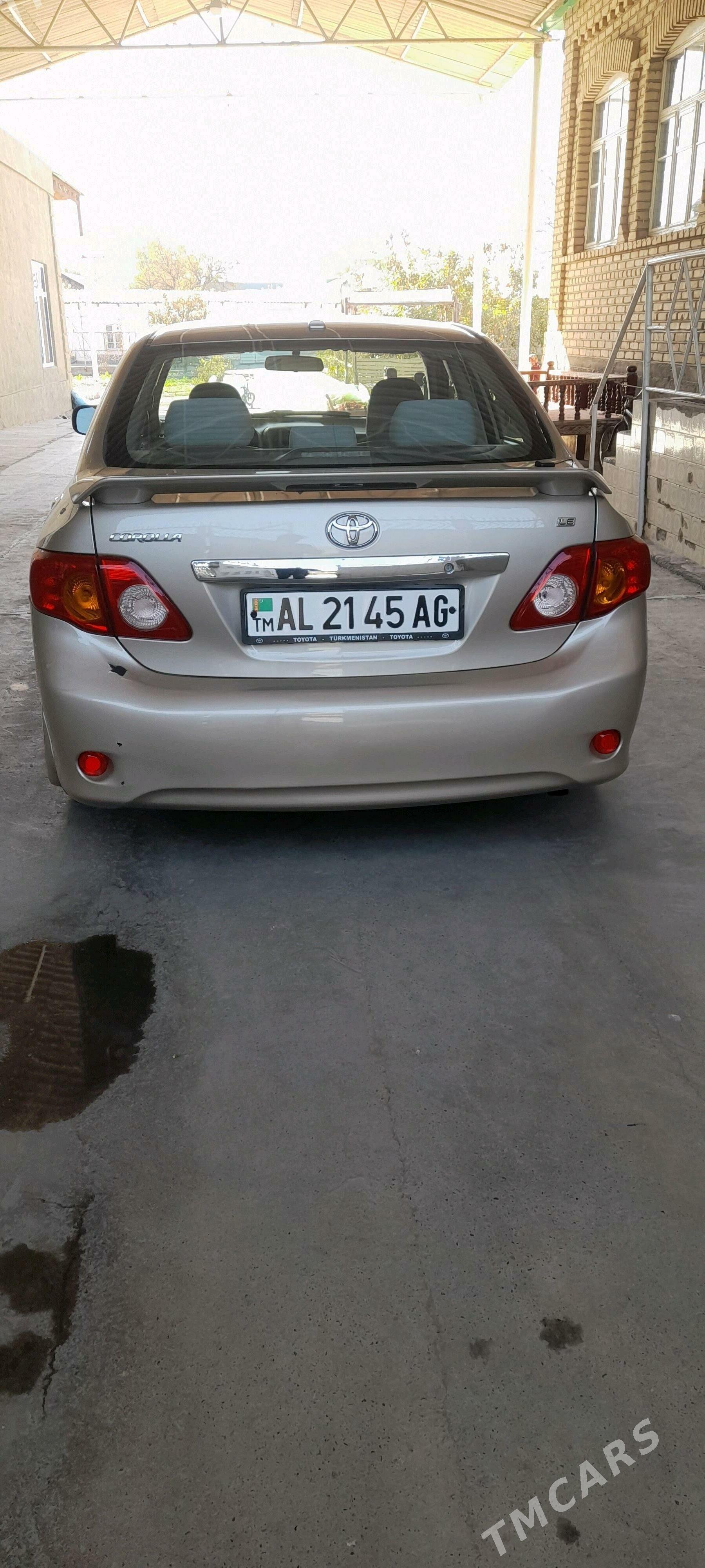 Toyota Corolla 2010 - 158 000 TMT - Ашхабад - img 3