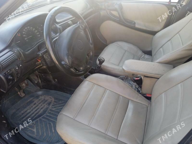 Opel Astra 1995 - 43 000 TMT - Шабатский этрап - img 2
