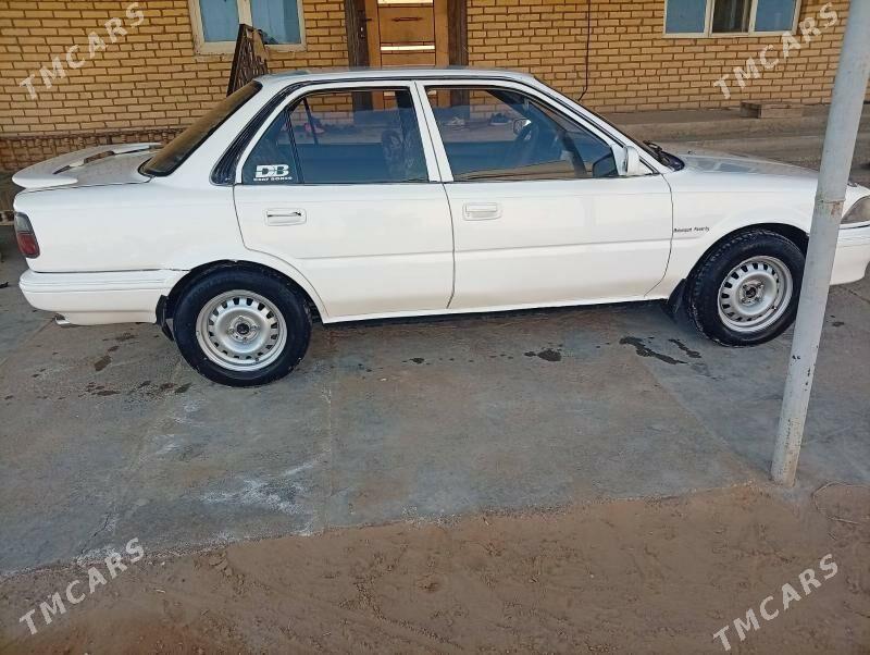 Toyota Carina 1991 - 38 000 TMT - Baýramaly - img 4