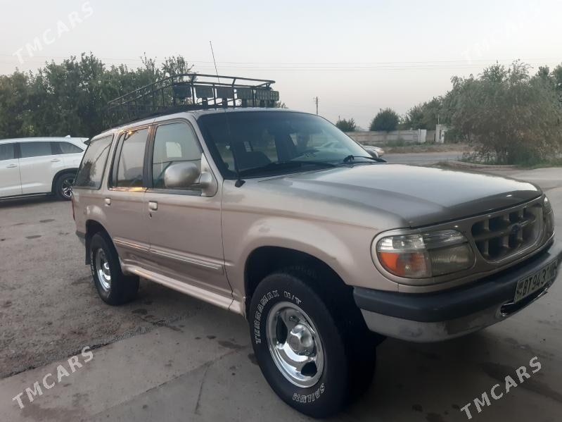 Ford Explorer 1998 - 55 000 TMT - Mary - img 1